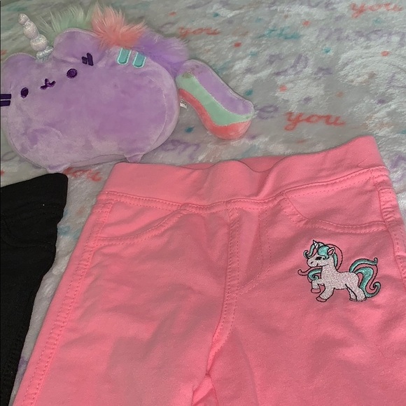 💗A pair of black and pink Jeggings 🖤 - Picture 6 of 8